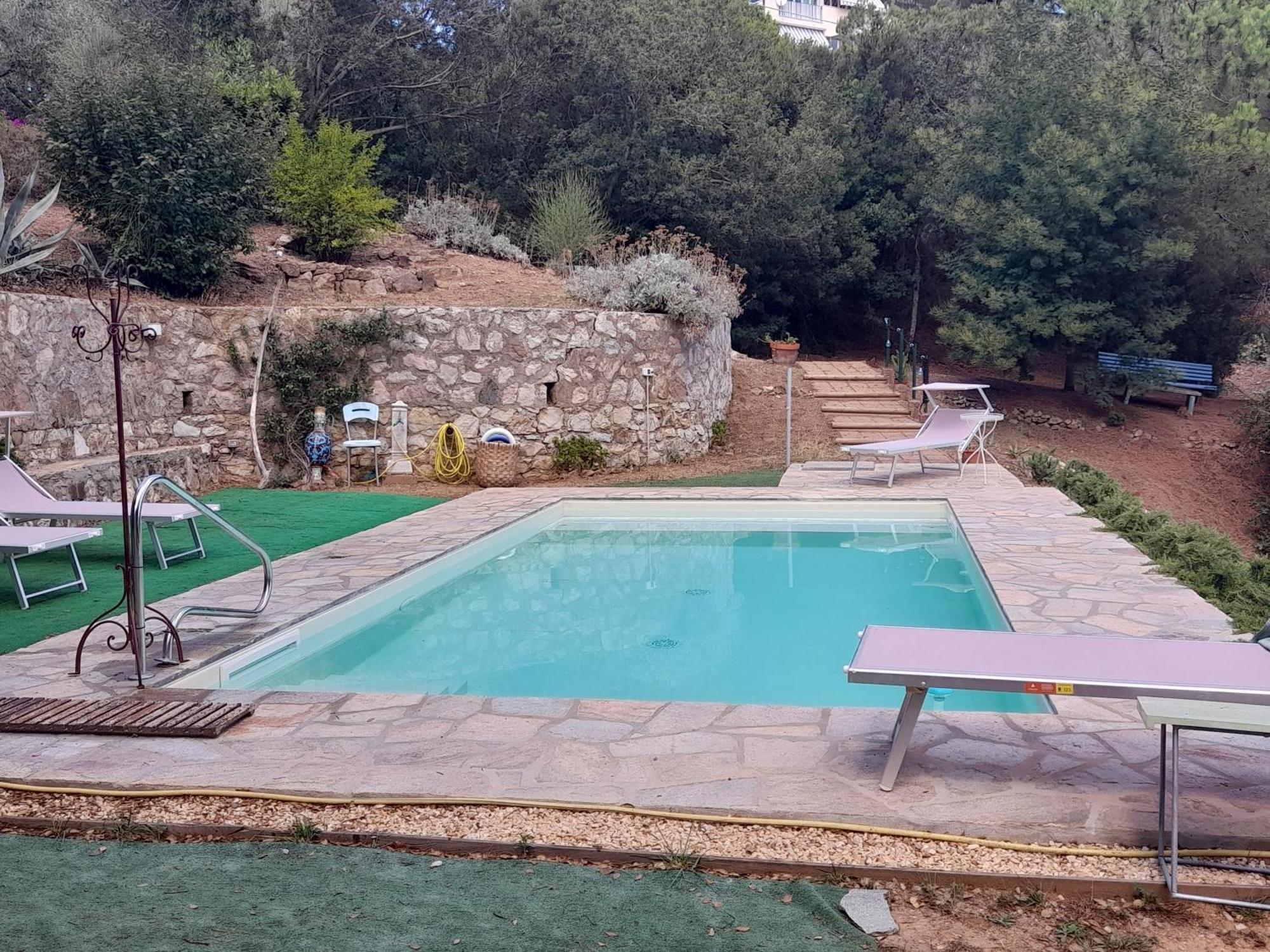 Villa Gualdo Piscina Vista Mare 卡波利韦里 外观 照片